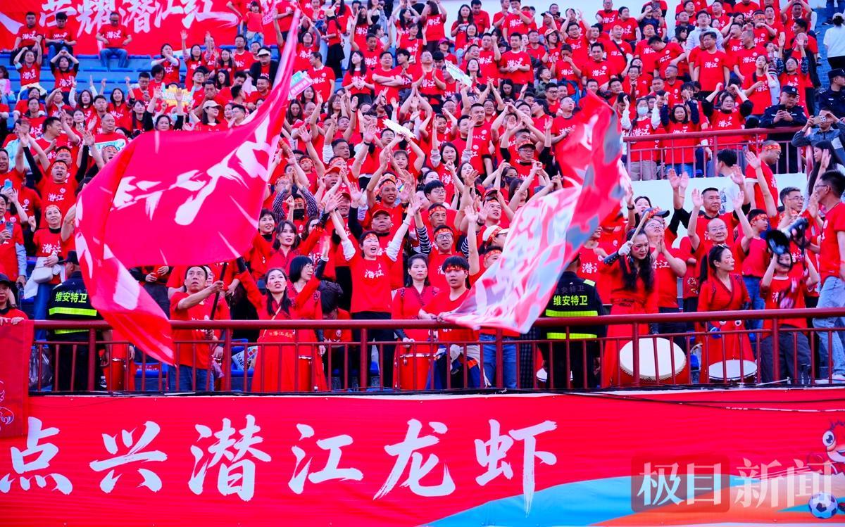 米兰体育app下载-潜江小龙虾1:0“夹”住鄂州武昌鱼,楚超首战告捷
